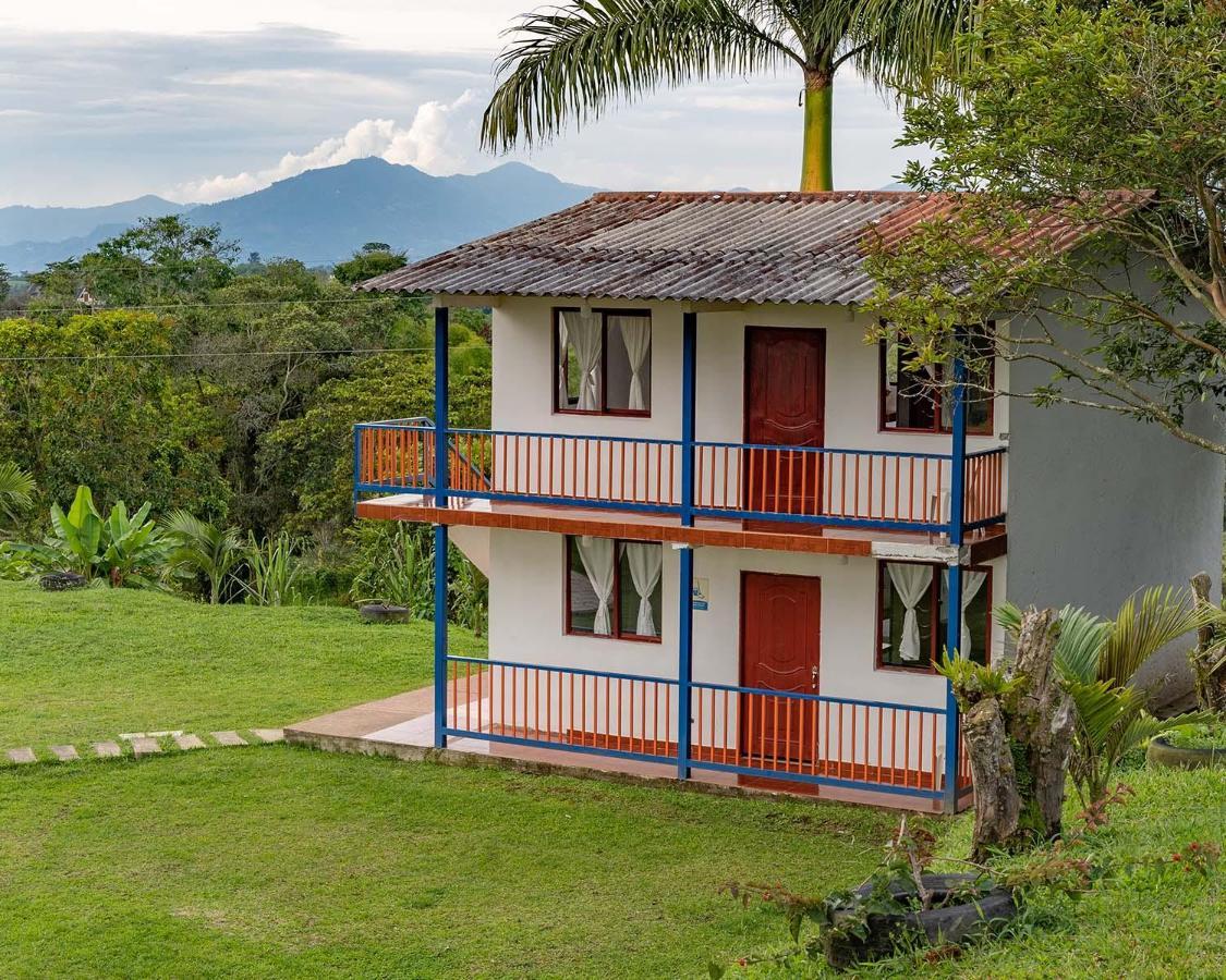 Rancho Chihuahua Hotel Filandia Exterior photo